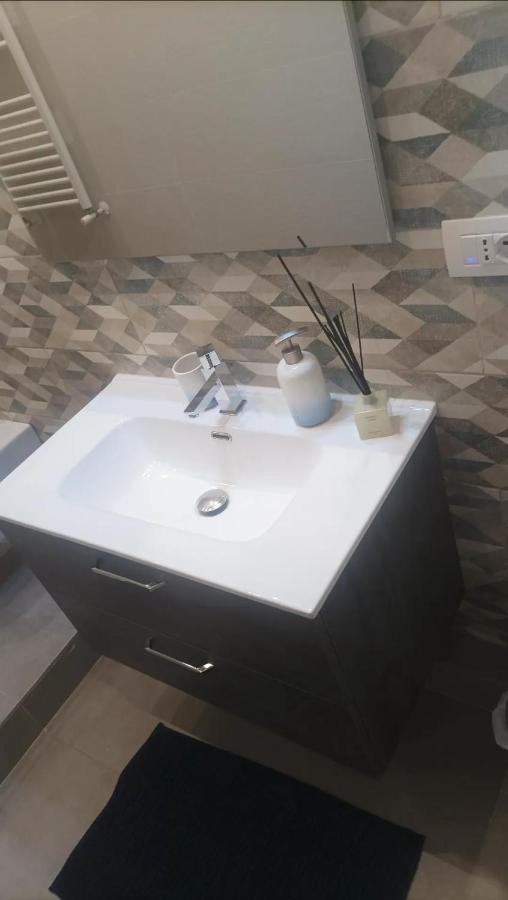 B&B Nicolai Centrale Бари Экстерьер фото