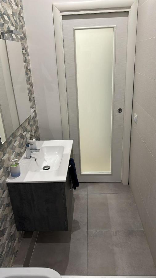 B&B Nicolai Centrale Бари Экстерьер фото